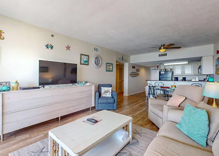 Tropical Winds Beachfront Beauty With Pool Balcony Grills - Close To *