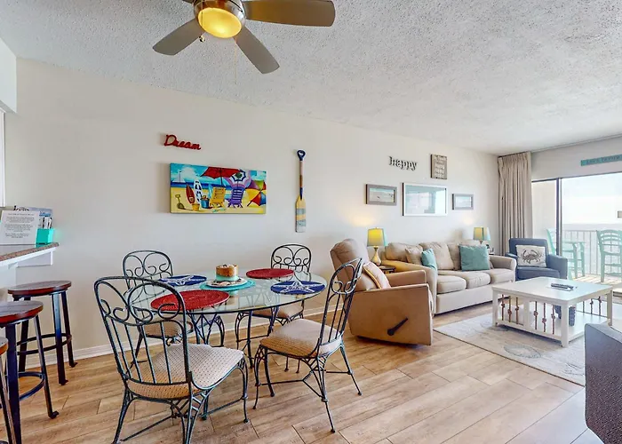 Tropical Winds Beachfront Beauty With Pool Balcony Grills - Close To Gulf Shores