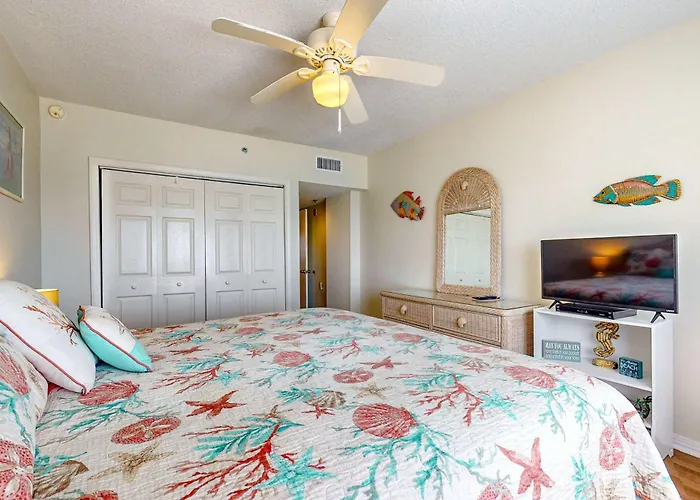 Tropical Winds Beachfront Beauty With Pool Balcony Grills - Close To *