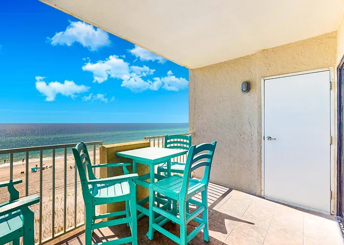 Tropical Winds Beachfront Beauty With Pool Balcony Grills - Close To Gulf Shores